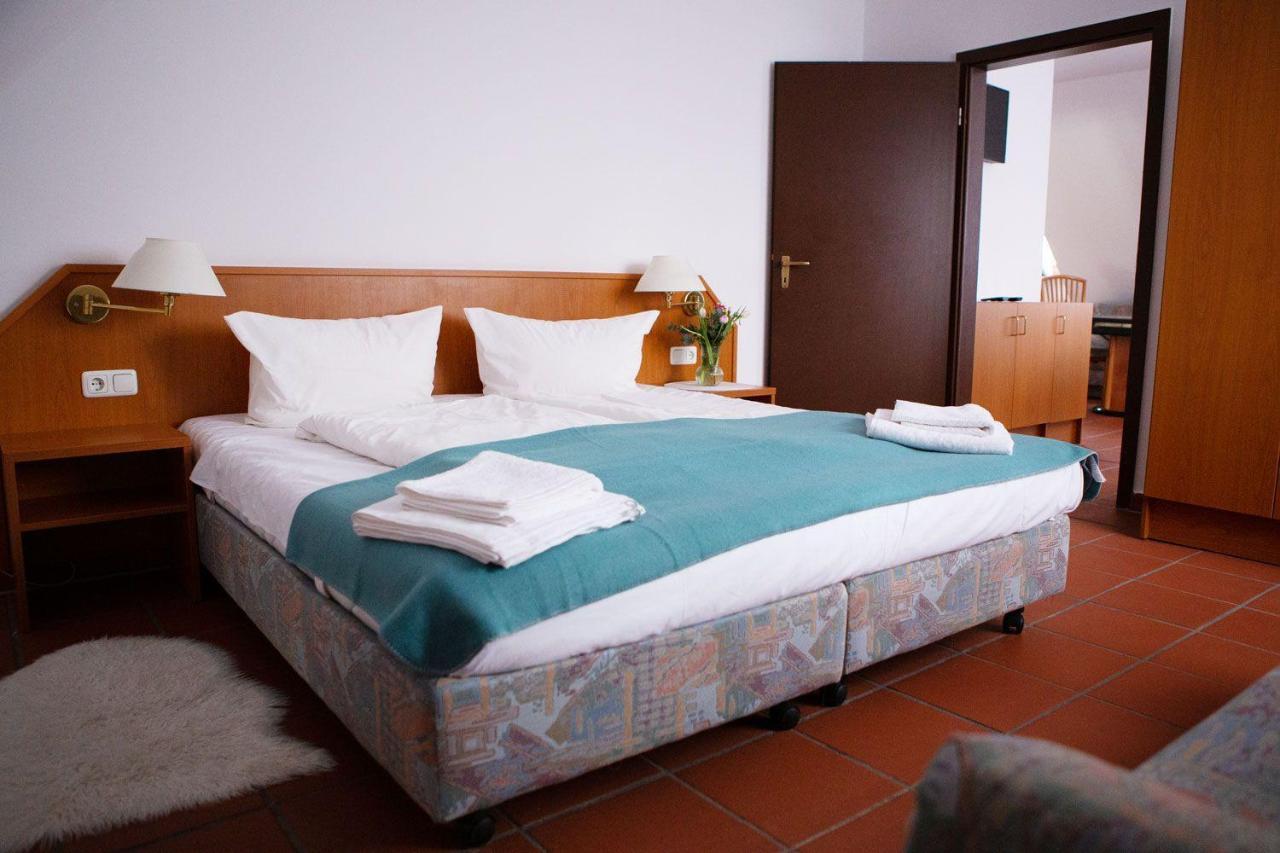 Hotel Sofra Fürth Buitenkant foto